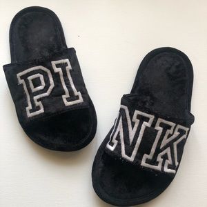 PINK Victoria's Secret Shoes - PINK Slippers! PINK Victoria's Secret Shoes - PINK Slippers!